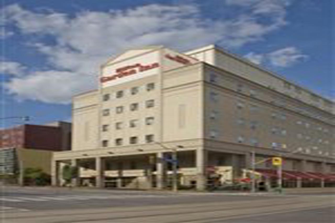 Comfort Suites City Toronto Exterior photo